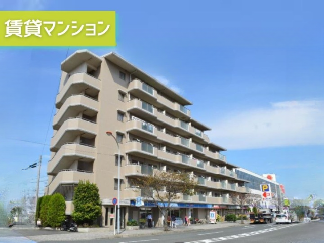 駅まで平坦・南東向きの角住戸。ゆとりある65㎡超の2SLDK|ケイエムビル